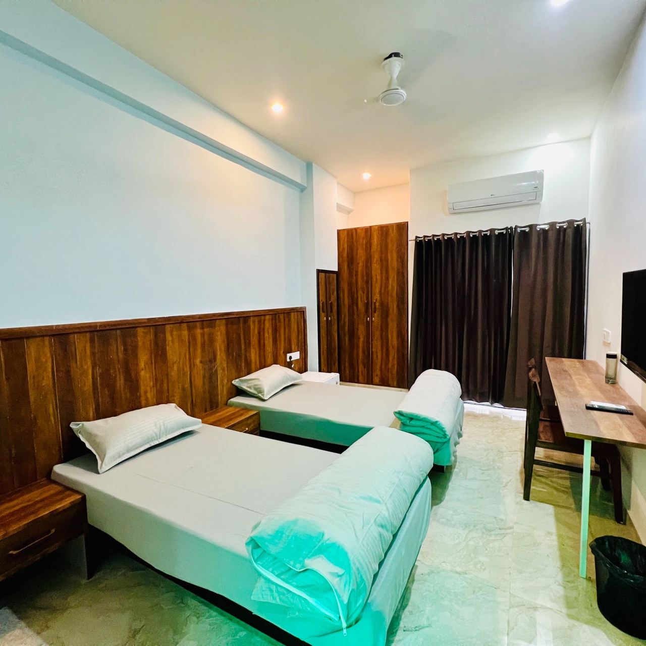 Well-lit room interior at Karol's Villa Girls PG, Siddharth Nagar, Malviya Nagar